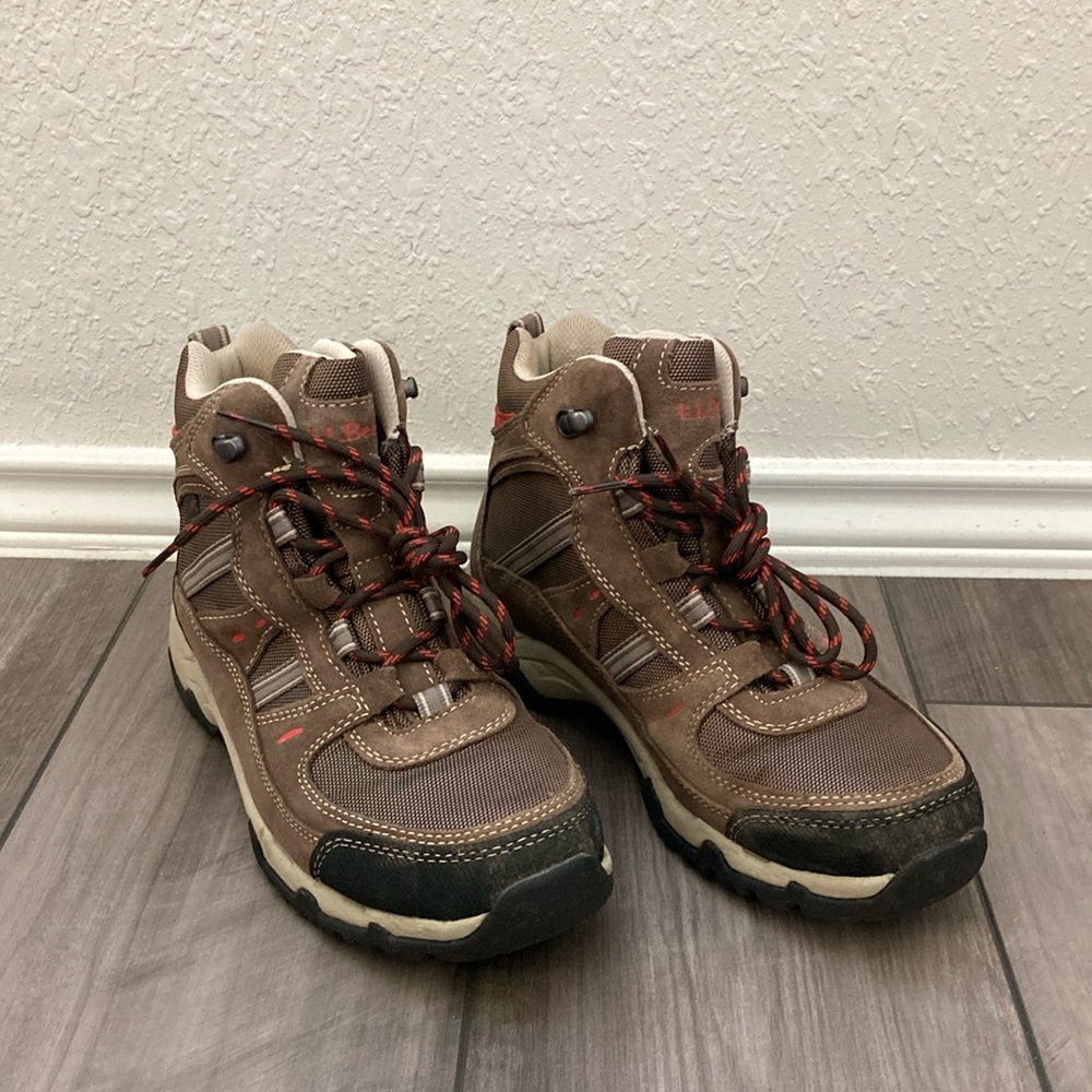 L.L. Bean Trail Model Hiker 4 Waterproof Mid Hiking Boots